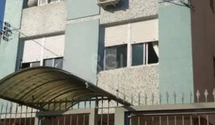 Apartamento de 2 dormitórios no bairro Passo d´Areia