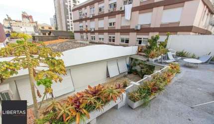 Casa para Venda - 222m², 3 dormitórios, sendo 3 suites, 2 vagas - Menino Deus