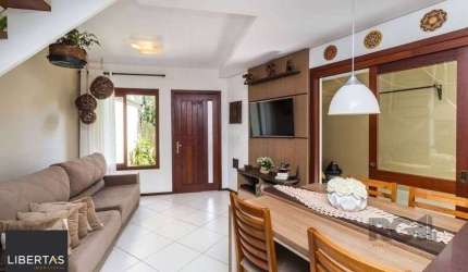 Casa em condomínio de 84m² - 2 dormitórios, 1 suíte e 1 vaga no bairro Ipanema