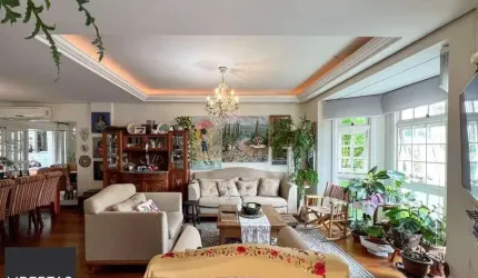 Excelente casa em condomínio no Bairro Tristeza - Ao lado do Shopping Paseo