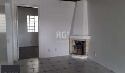 Casa para Venda - 91m², 3 dormitórios, 3 vagas - Jardim Ypu