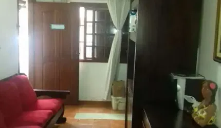 Casa para Venda - 130m², 5 dormitórios, sendo 1 suites, 2 vagas - Partenon
