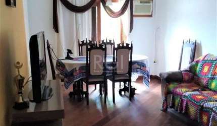 Casa para Venda - 190m², 3 dormitórios, sendo 1 suites, 1 vaga - Tristeza