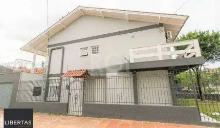 Casa para Venda - 238.35m², 4 dormitórios, sendo 1 suites, 2 vagas - Nonoai