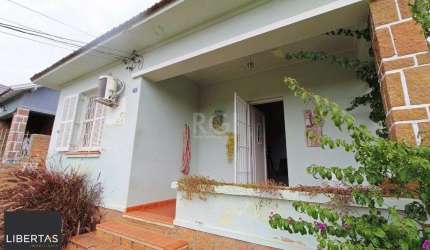 Casa para Venda - 264m², 3 dormitórios, 2 vagas - Santa Tereza