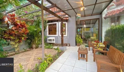 Casa Condominio para Venda - 186.76m², 3 dormitórios, sendo 1 suites, 2 vagas - Guarujá