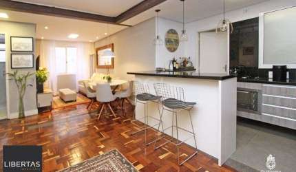 Apartamento para Venda - 70m², 1 dormitório, 1 vaga - Petrópolis