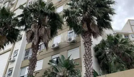 Lindo apartamento com vista e posição solar privilegiada.