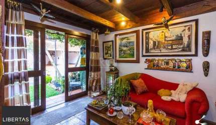 Casa Condominio para Venda - 231m², 4 dormitórios, sendo 3 suites, 3 vagas - Ipanema