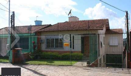 Casa para Venda - 246.24m², 5 dormitórios, sendo 1 suites, 4 vagas - Rubem Berta