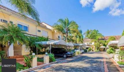 Casa Condominio para Venda - 210m², 3 dormitórios, sendo 3 suites, 1 vaga - Tristeza