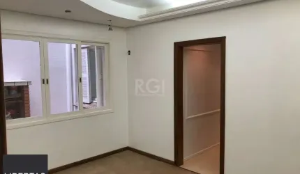 Apartamento para Venda - 77m², 3 dormitórios, Petrópolis