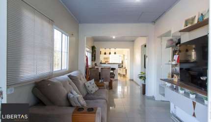 Casa para Venda - 134.06m², 3 dormitórios, 5 vagas - Vila Nova