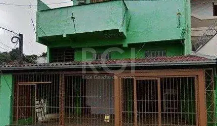 Casa para Venda - 360m², 3 dormitórios, 1 vaga - Medianeira
