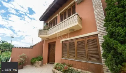 Casa Condominio para Venda - 240m², 3 dormitórios, sendo 1 suites, 3 vagas - Tristeza