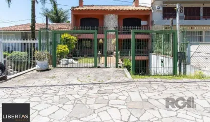 Casa para Venda - 572m², 5 dormitórios, sendo 1 suites, Cavalhada