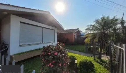 Casa em Três Figueiras