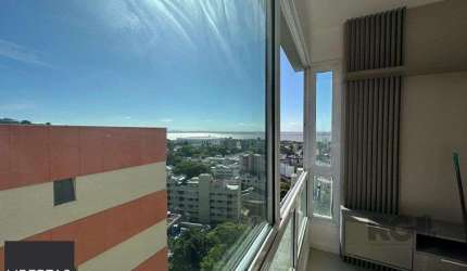 Vende-se amplo apartamento 3 quartos com suíte e 2 vagas no Menino Deus  - 88m²