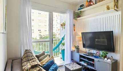 Apartamento de 2 quartos, com suíte, churrasqueira, vaga escruturada, infra completa, na zona sul.