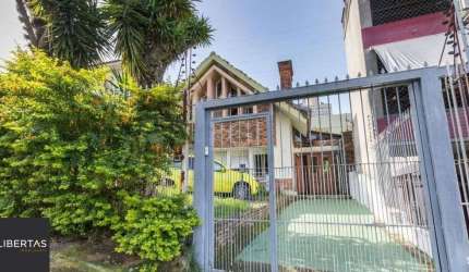 Casa Para Comprar com 3 quartos e 3 vagas no Rio Branco