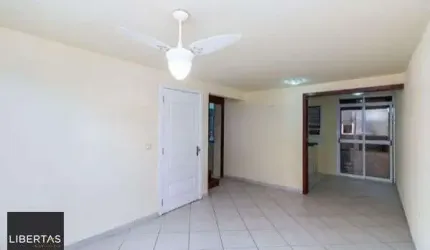 Casa em condomínio com 3 dormitórios, suíte, espaço gourmet.