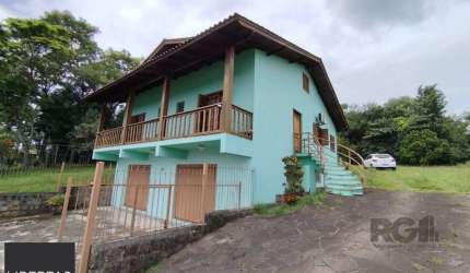 Casa em Lomba do Pinheiro