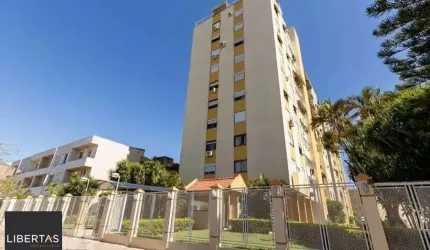 Belo apartamento de 1 Dormitório na Rua Padre Hildebrando