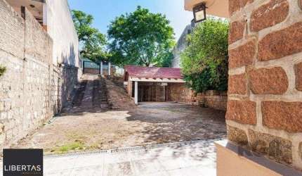 Terreno a venda no bairro três figueiras