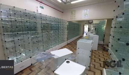 Prédio Comercial em Centro Histórico