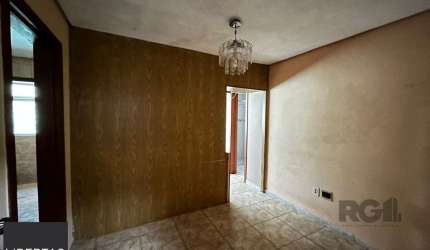 APARTAMENTO JK COM 1 QUARTO E GARAGEM COBERTA NO BAIRRO CAMAQUA PRÓXIMO À OTTO NIEMEYER