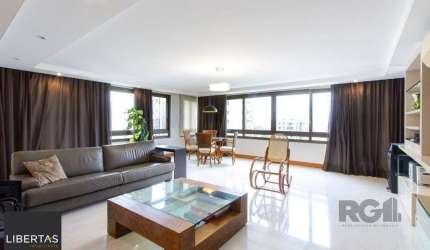 Apartamento na tristeza com três suítes e três vagas