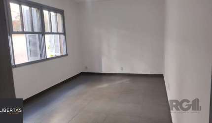Apartamento térreo jk no miolo do Menino Deus!