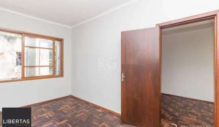 1 dormitório, 46m² de área privativa - Bairro Azenha