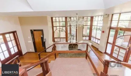 Vende-se luxuoso apartamento 4 quartos com 4 suítes, 2 vagas coberta, dependência completa, próximo da Encol - 306m² -  Auxiliadora