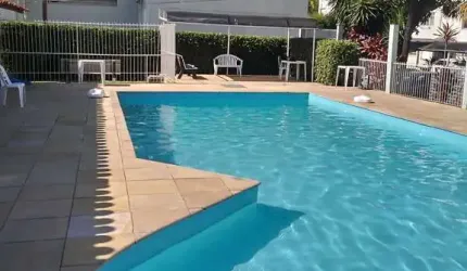 Apartamento dois dormitórios, ensolarado