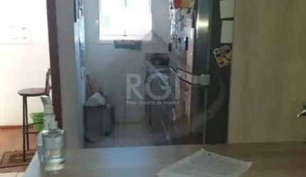 Sobrado para Venda - 75m², 2 dormitórios, 1 vaga - Aberta dos Morros