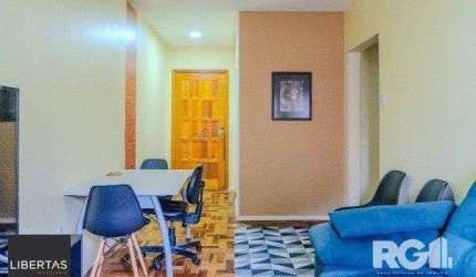 Apartamento com 1 quarto e 47m² à venda em Medianeira, Porto Alegre.