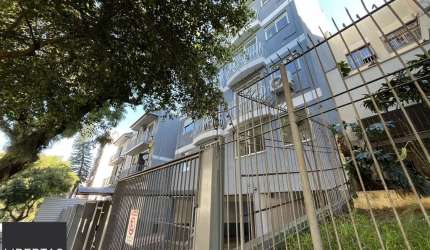 Apartamento de 1 quarto, churrasqueira e 1 vaga de garagem no bairro Petrópolis