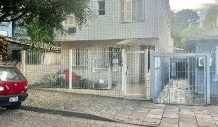 Apto térreo, 01 dorm, água quente, área fechada, 50 m², 200 m do Shopping Wallig