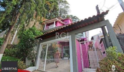 Casa para Locação/Aluguel - 160m², 3 dormitórios, sendo 1 suites, 2 vagas - Nonoai