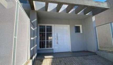 Casa para Venda - 125m², 3 dormitórios, sendo 1 suites, 1 vaga - Guarujá