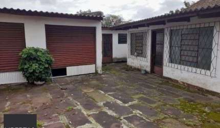 Casa para Venda - 420m², 2 dormitórios, sendo 1 suites, 4 vagas - Nonoai