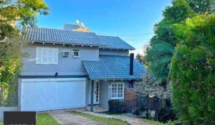Casa para Venda - 206m², 3 dormitórios, sendo 1 suites, 4 vagas - Ipanema