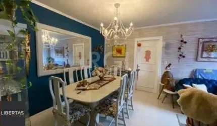 Apartamento em Porto Alegre, no bairro Cristal, com 2 dormitório(s), e 2 banheiros, à venda.