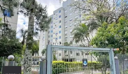 Apartamento em Porto Alegre, no bairro Tristeza, com 2 dormitório(s), e 2 banheiros, à venda.
