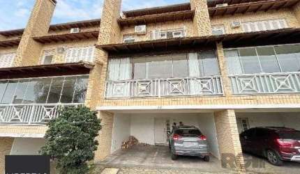 Casa Condominio em Porto Alegre, no bairro Sétimo Céu, com 4 dormitório(s), e 4 banheiros, à venda.