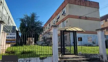 Apartamento em Porto Alegre, no bairro Cristal, com 3 dormitório(s), e 3 banheiros, à venda.