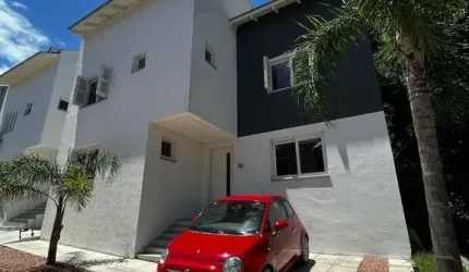Casa de Condomínio em Vila Nova