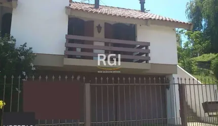 Casa para Venda - 251.01m², 3 dormitórios, sendo 2 suites, 3 vagas - Jardim Lindóia
