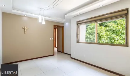 Apartamento com 2 dormitórios (1 suíte) e 1 vaga no Bairro Bela Vista